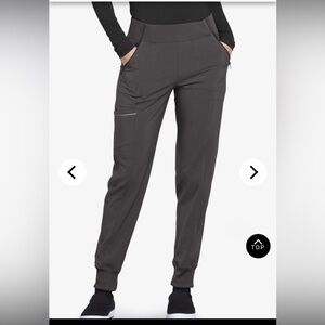 Cherokee Women’s infinity jogger scrubs